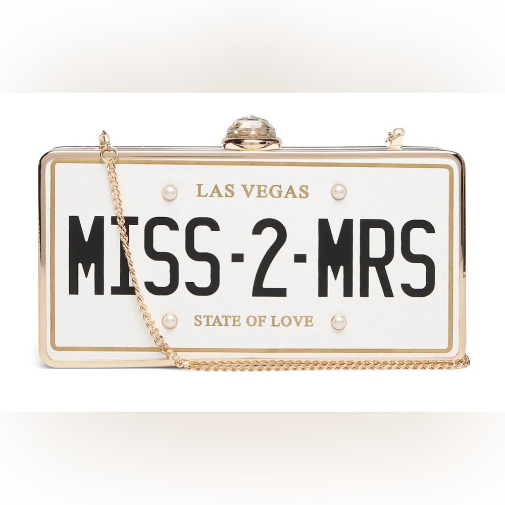 MISS 2 MRS PURSE